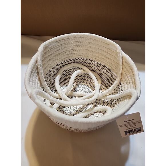 Hanging Rope Basket Off White 8" Diameter 5" Deep 18" Hanging Drop Indoor - Picture 3 of 6